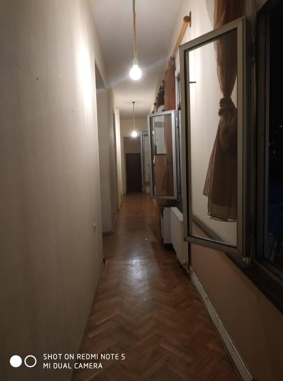 Griboedov Hostel & Suites Tbilisi Exterior photo